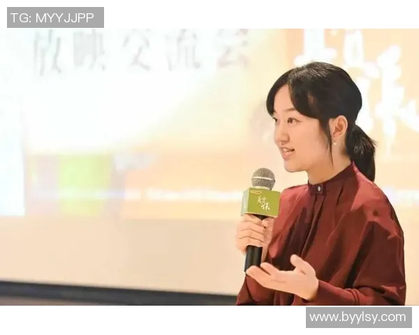 赵娜专访：从初学者到攀岩高手的心路历程与成长故事